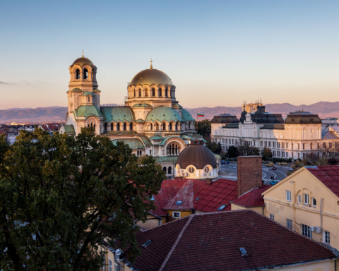 bulgaria-begins-using-the-euro-as-new-era-starts