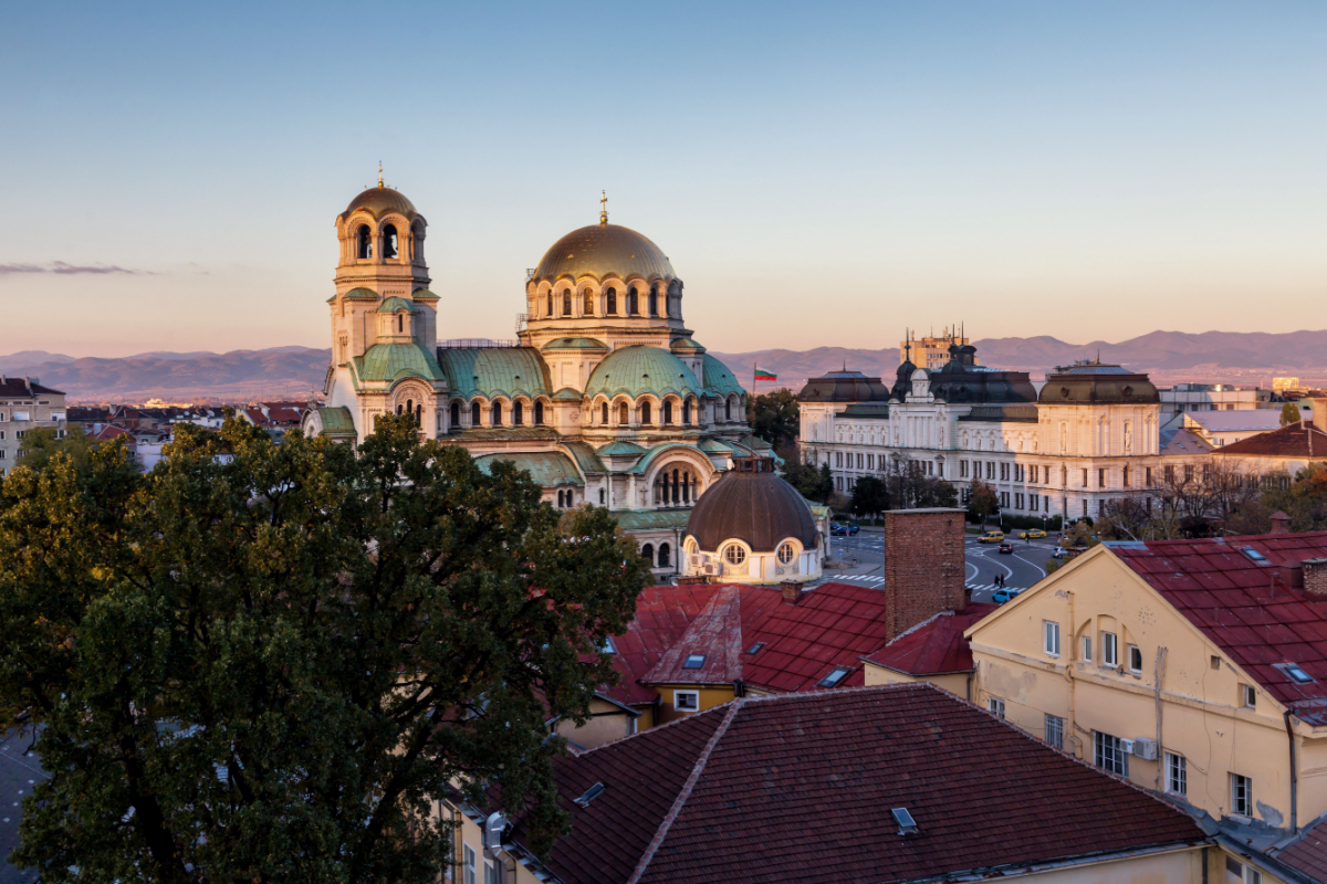 bulgaria-begins-using-the-euro-as-new-era-starts