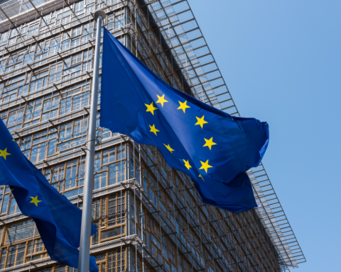eu-parliament-blocks-vote-on-us-trade-deal-amid-trump-threats