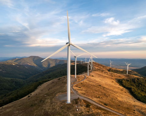 us-clean-energy-investment-stalls-amid-policy-uncertainty