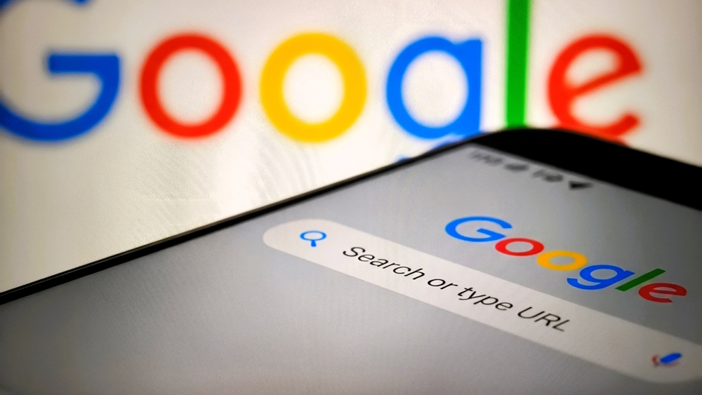 google-tests-ai-rewrites-of-headlines-in-search