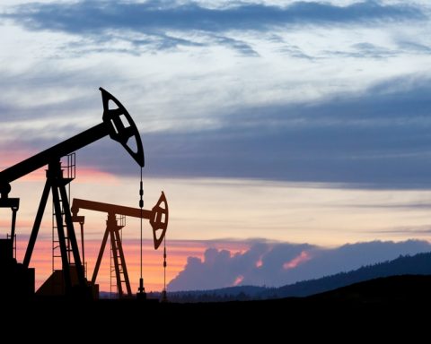 hormuz-standstill-lifts-oil-and-gas-risk-premiums