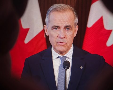 carney-defends-canada’s-energy-push