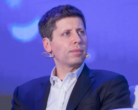 musk-and-altman-face-trial-over-openai