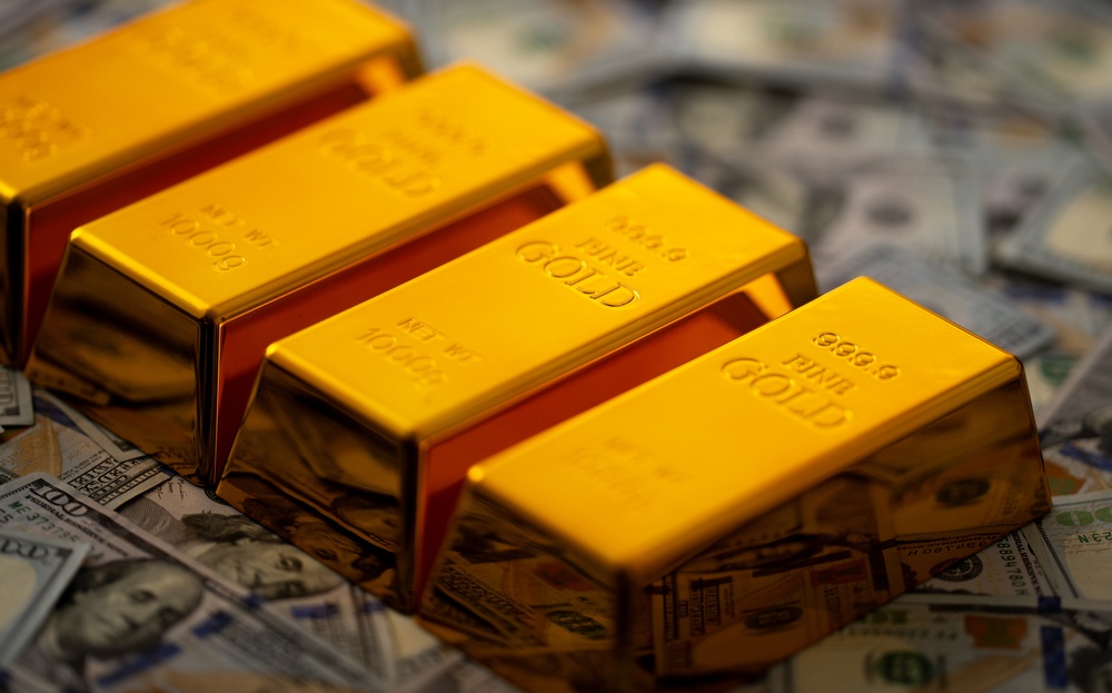 gold-slump-tests-dollar-paradox