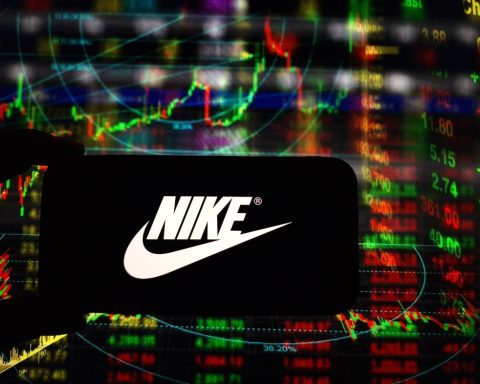 Phil Knight Donates $1.1B to Healthcare